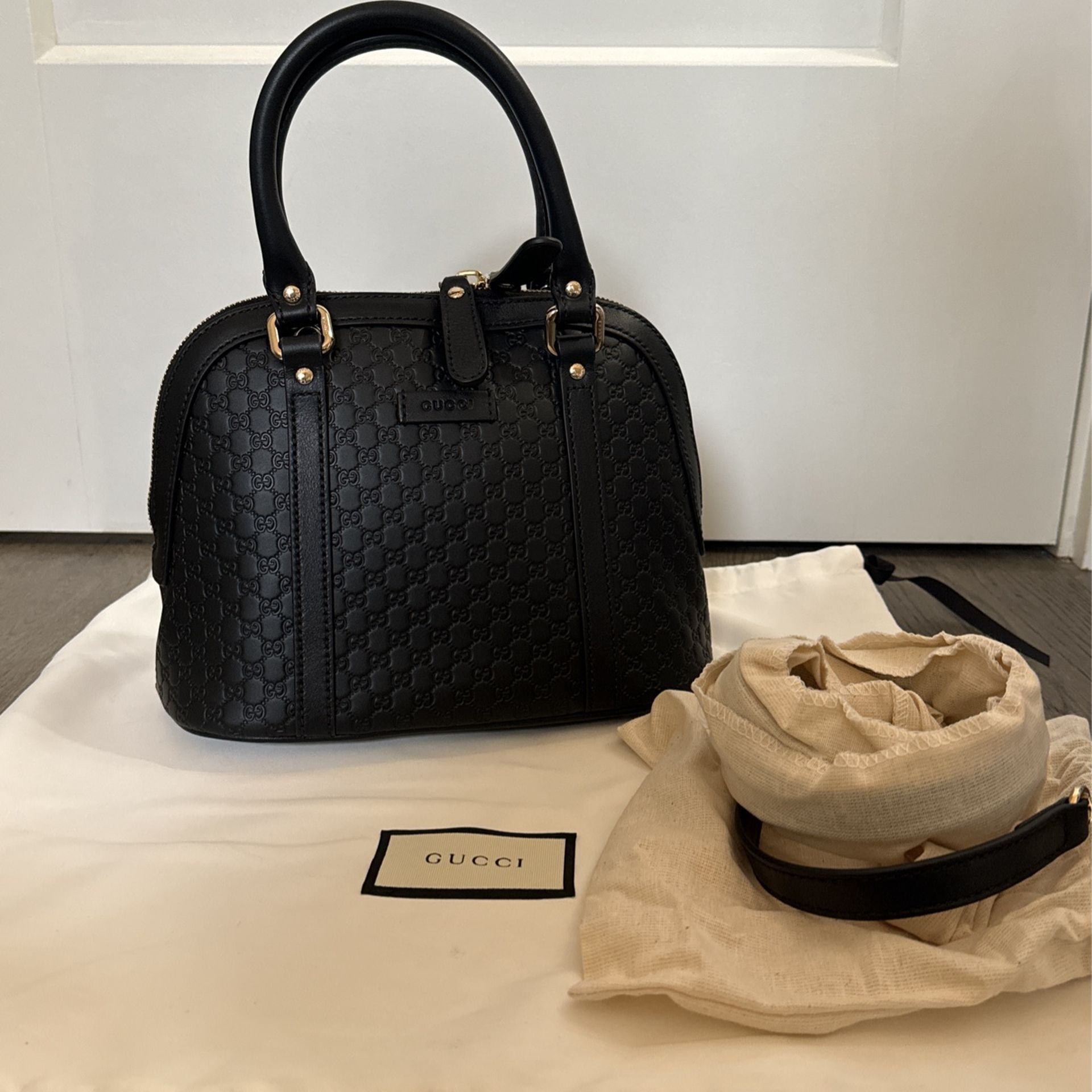 Gucci Leather Black Microguccissima Dome Bag Small