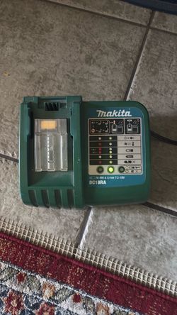Makita battery charger