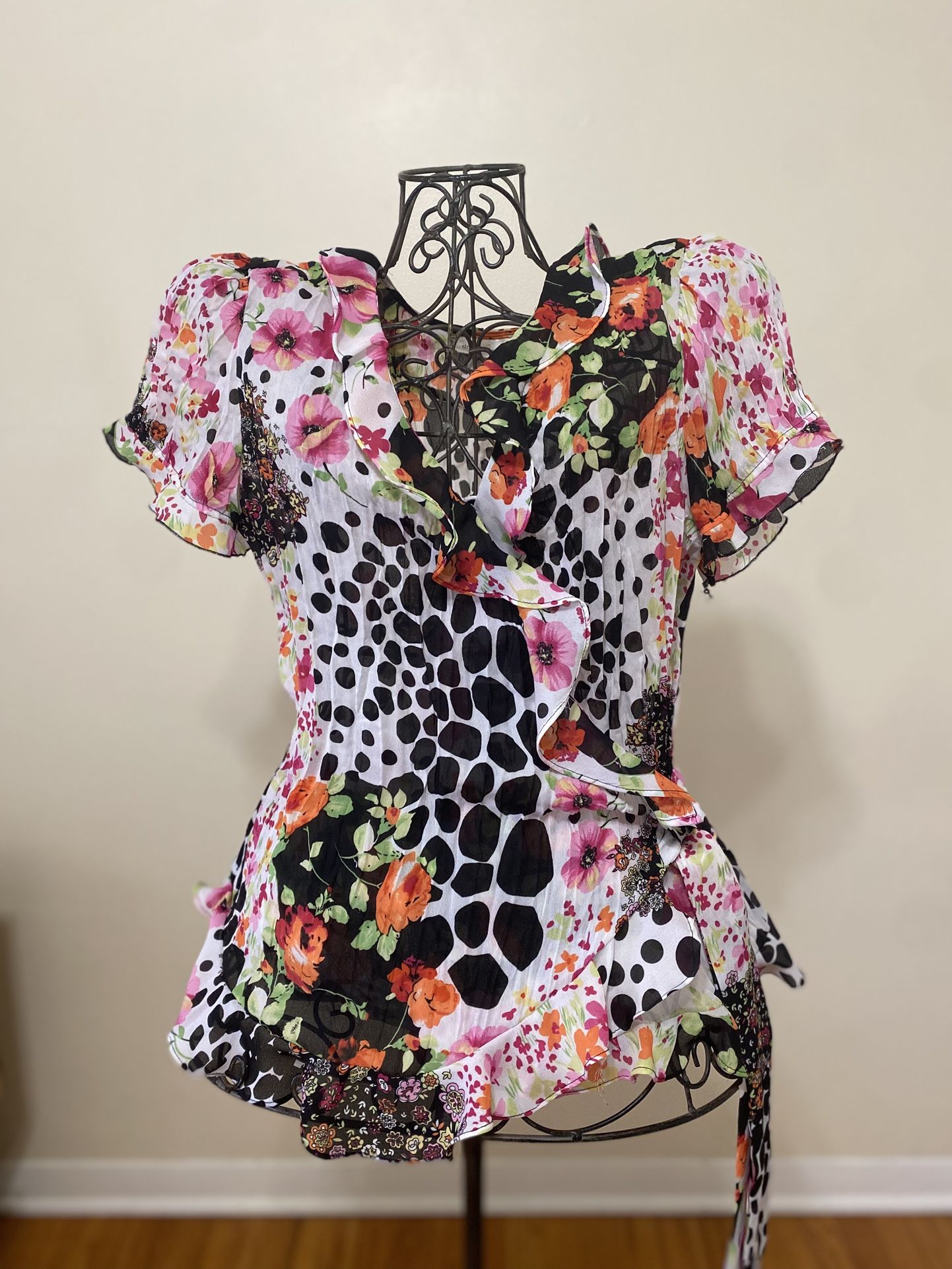 DressBran Women’s Wrap Top
