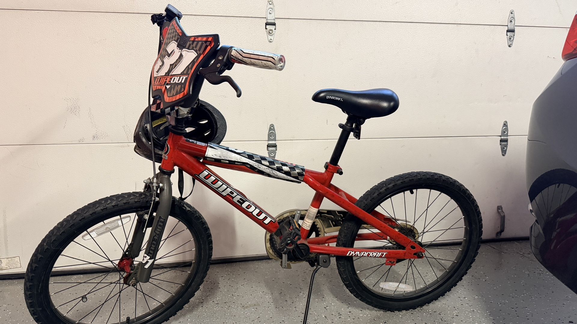 Dynacraft 20-inch RED BIKE for Sale