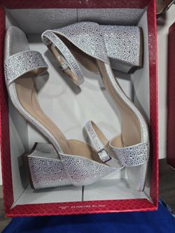 Women's Dress Shoes/Heels