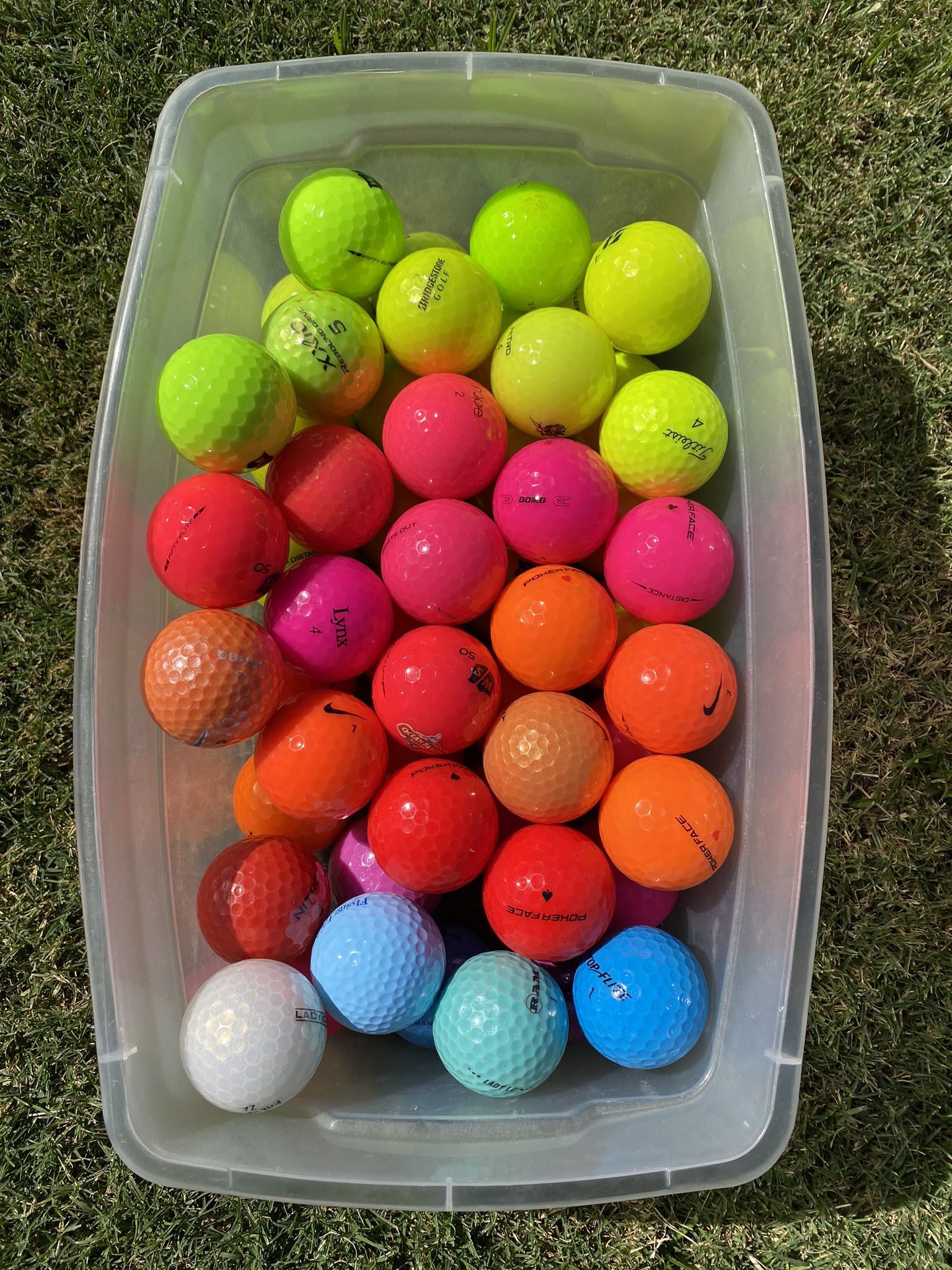 Assorted Colors Gloss Golf Balls (65)