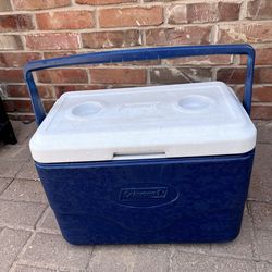 COLEMAN Cooler/Ice Chest