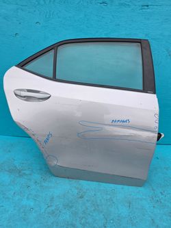 COROLLA 2014 2015 2016 2017 2018 PASSENGER REAR DOOR OEM