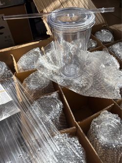 Pack of 25 16 oz. Double Wall Acrylic Tumblers With Straws - New