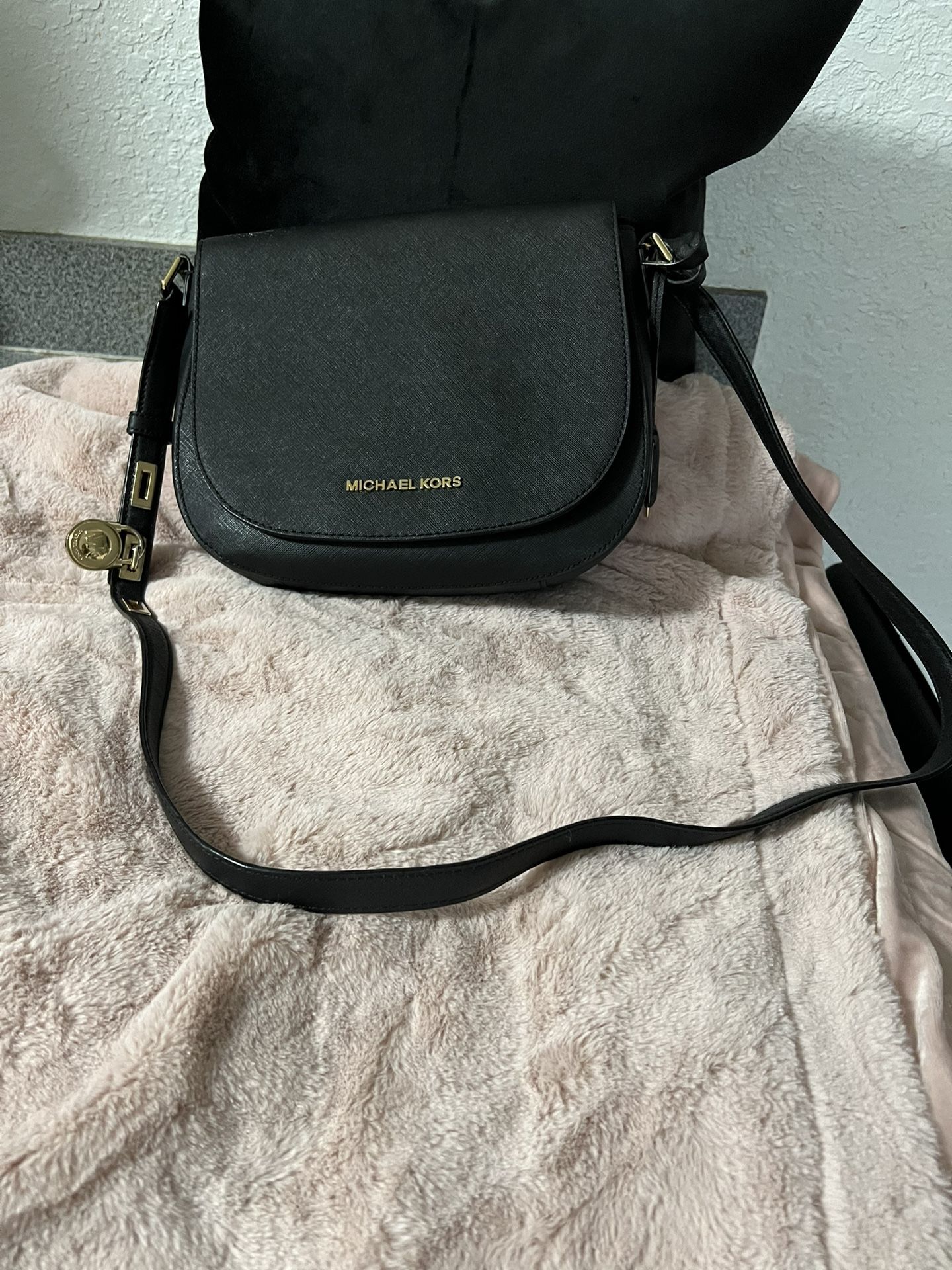 Michael Kors  Crossbody 