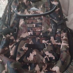 High Sierra  Haywire Back Pack New With Tags