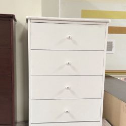 Four Drawers Dresser 