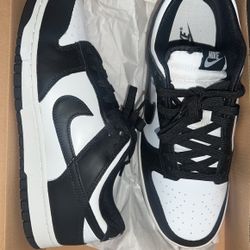 Nike Panda Dunks