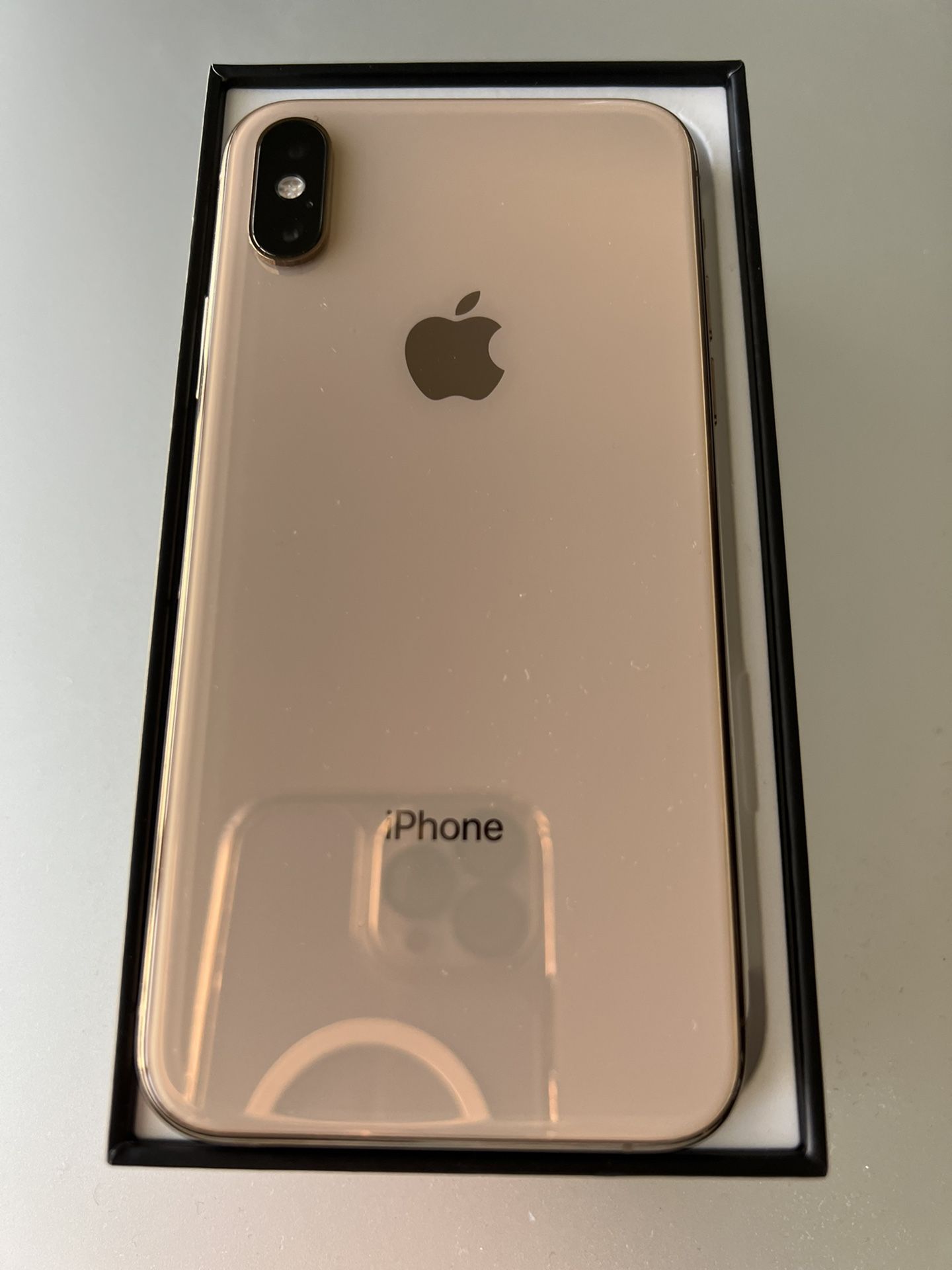 Iphone XS Gold 64GB ANY CARRIER - Cell phones & Accessories