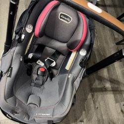 Evenflo Shyft Dualride Carseat + Stroller 