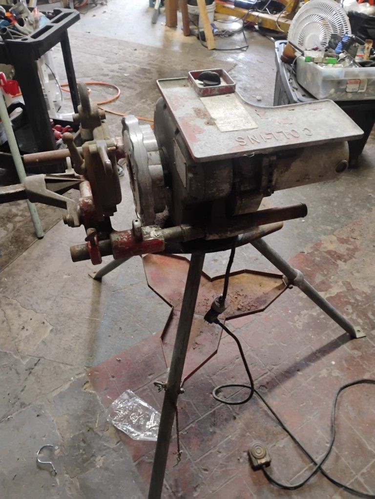 Collins Pipe Threader