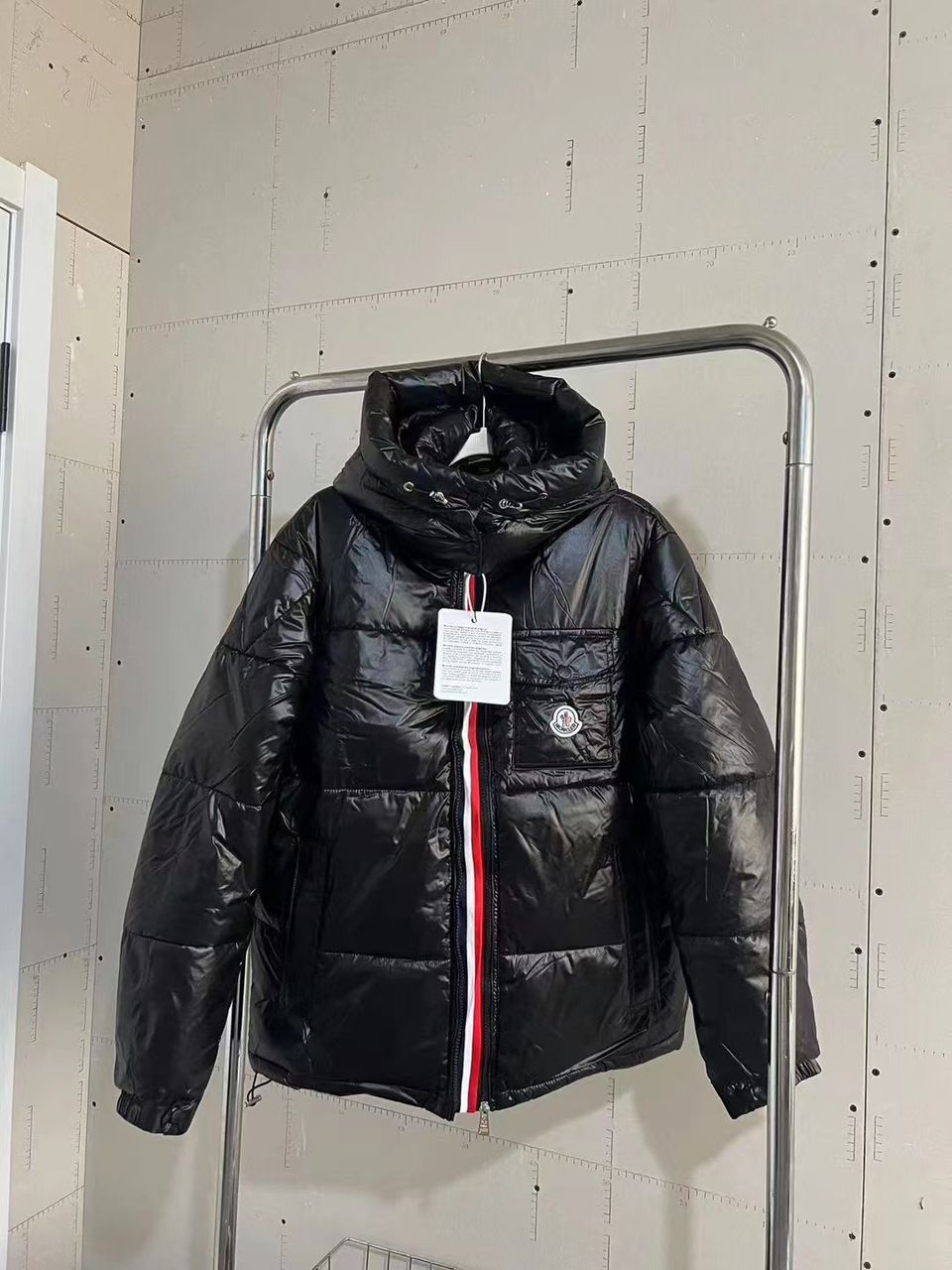 Moncler Montbeliard Puffer Jacket 