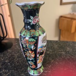 Vintage Asian Vase Geisha Girls Floral Design Decorative Vase