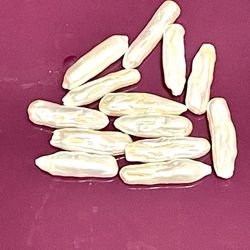 Lot Of 13- 25mm Stick Pearls