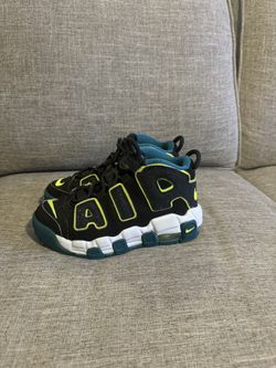Nike Uptempo Size 1.5Y
