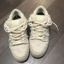 Nike SB Dunk Low "Mummy" Halloween Special Edition