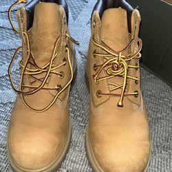 Kids Timberland  2 . 5 