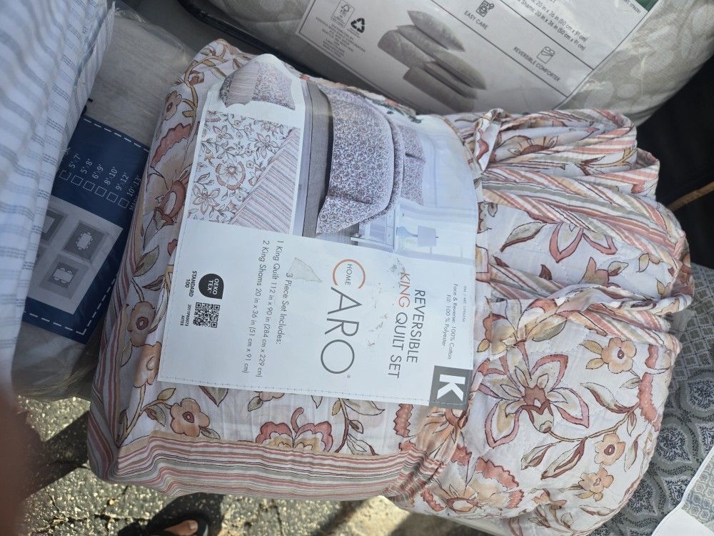 Home Caro Reversible King Quilt Set