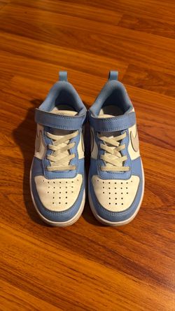 Girls Blue Nikes - Size 13