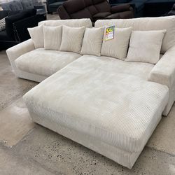 BLACK FRIDAY SALES!! OVERSIZED-COMFY SECTIONAL! (comes in different colors)