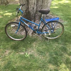 26” Trek Mountain Bike 