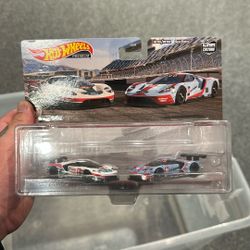 Hot Wheels Premium Car Culture Twin Pack HBL96-956F NIB