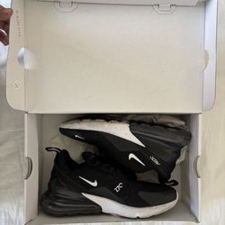 Nike 