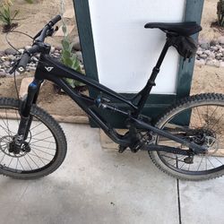 YT Jeffsy Mountain Bike Carbon Frame