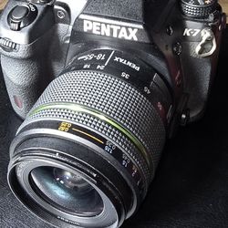 Pentax K7 DSLR 14.6 digital  Camera 