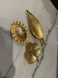 3 Beautiful Gold Leaf Pieces From Dubai 