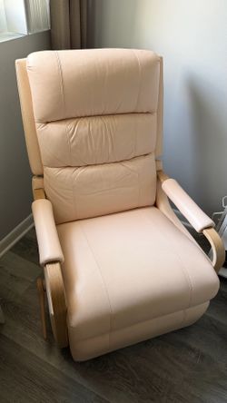 Leather recliner chair