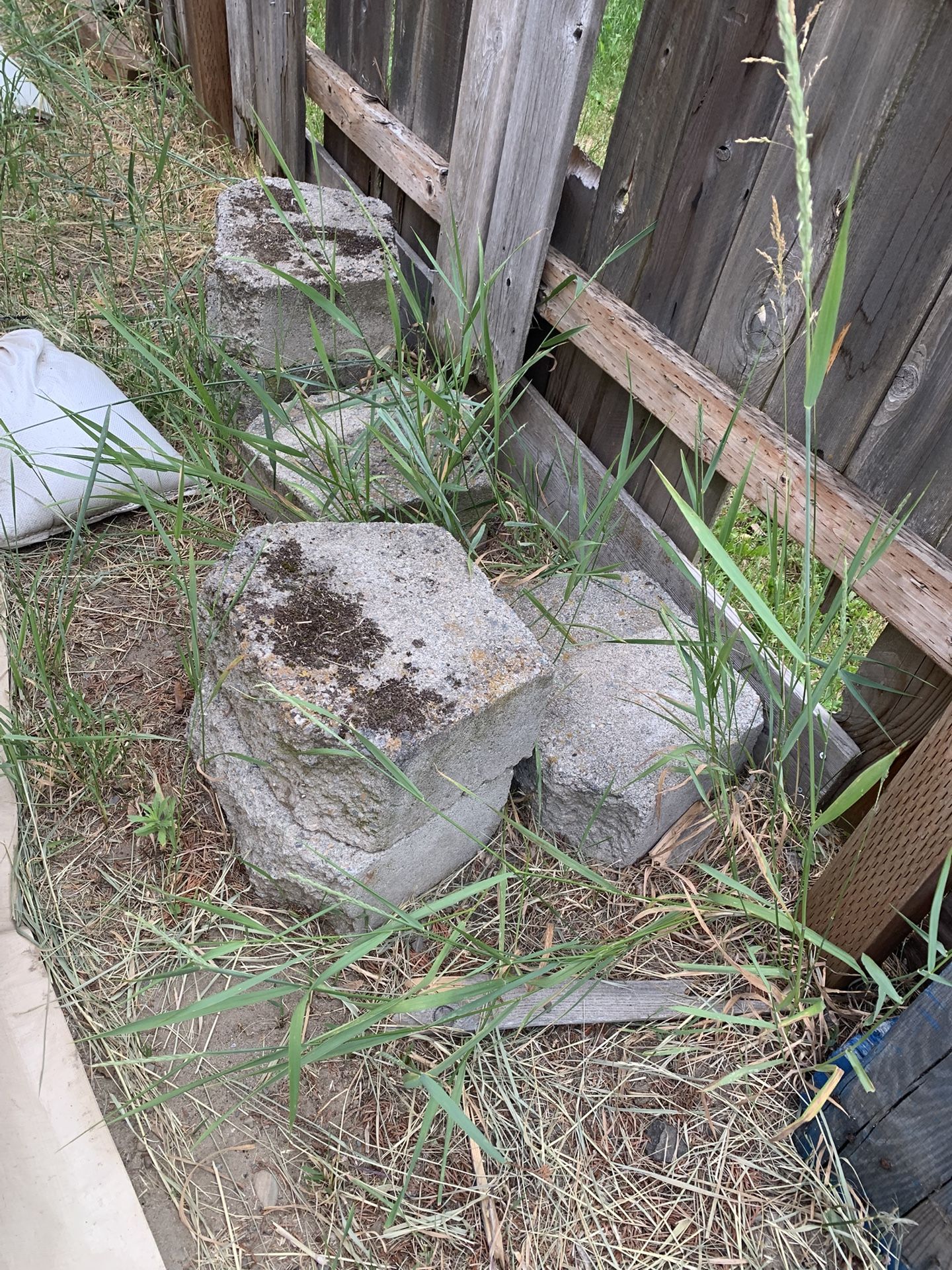Large 1 1/2 Foot Wide, Retaining Wall Bricks