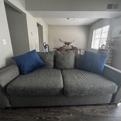 Comfy Grey Sofa/couch 