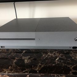 Xbox One S (read description)