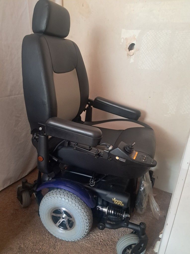 Mobility Wheelchair 