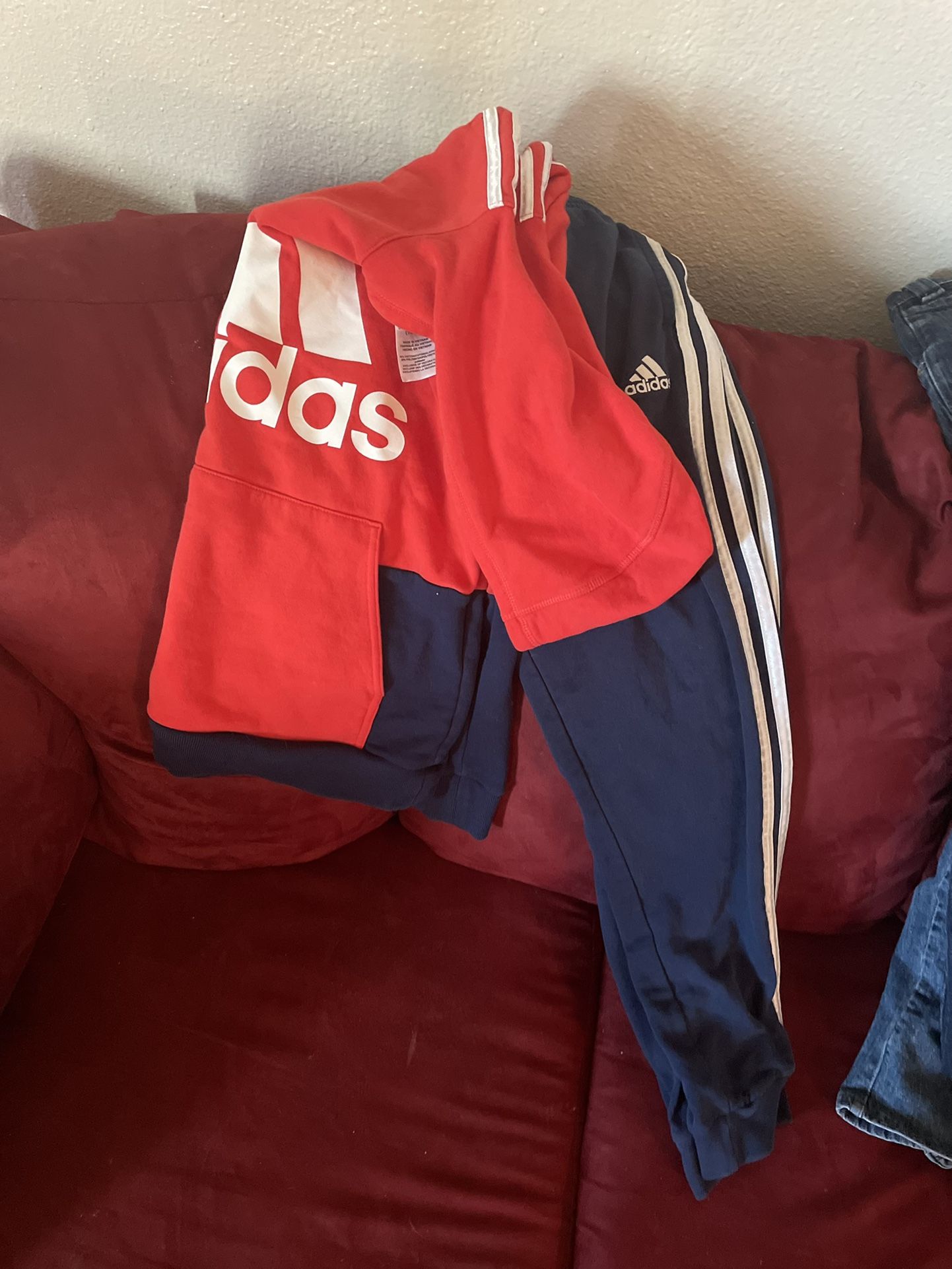 Adidas Sweat Suit