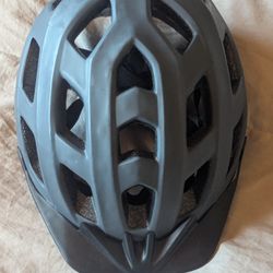 New Large Adults Bike Helmet Cycling Mountain Biking Riding Bell Specialized Trek Bontragger Capstone Foam Shell Vented Red Back Light Headlamp 