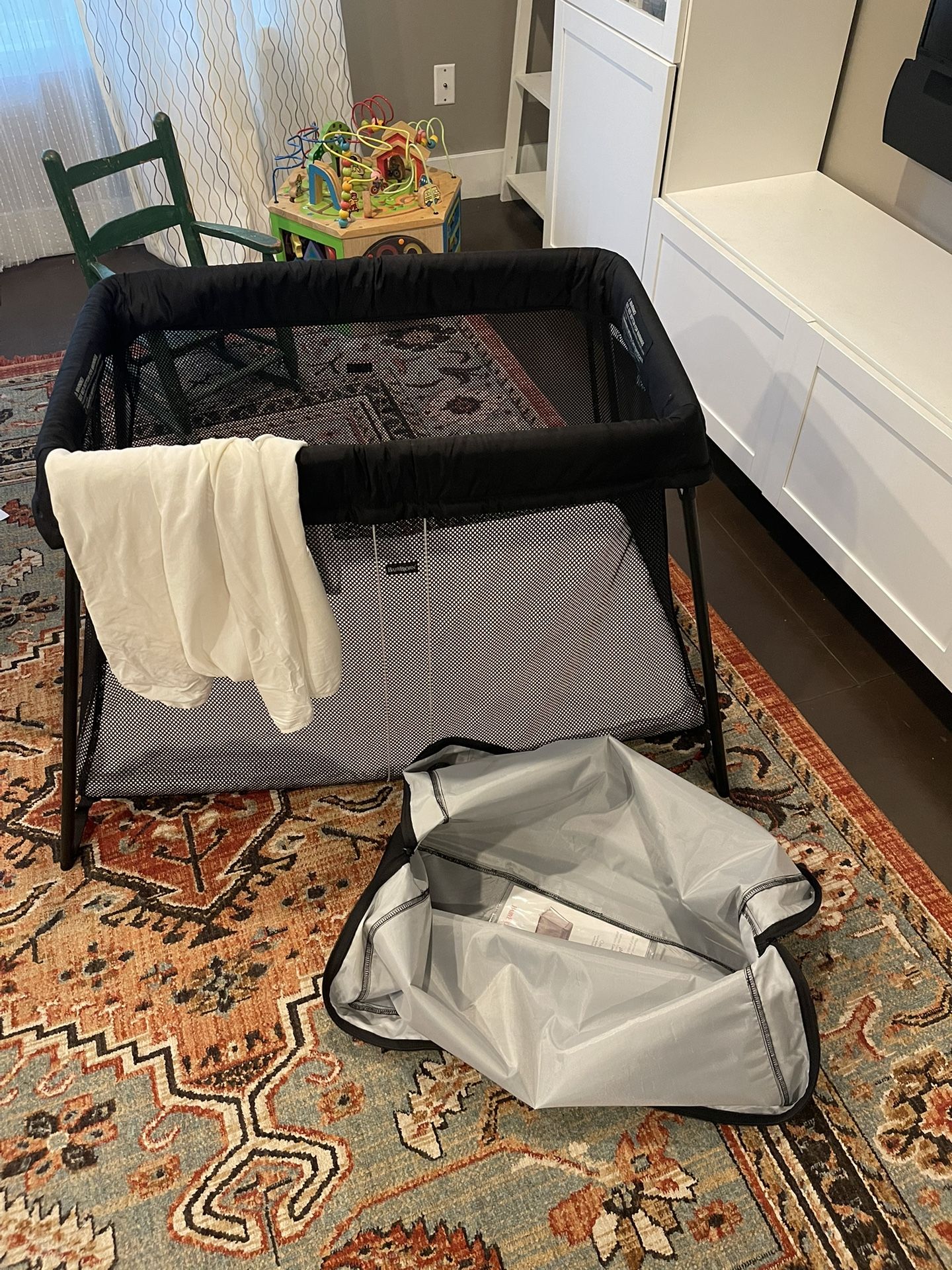 Babybjorn Travel Crib