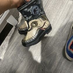 Boys Rain Boots 8C