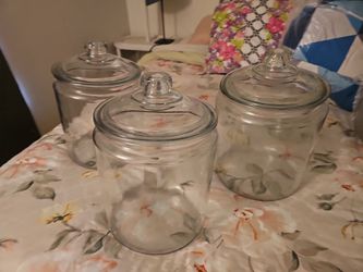 2 gallons jars - 3 jars