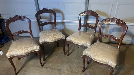 BEAUTIFUL VINTAGE MAHOGANY DINING CHAIRS – SET OF 4