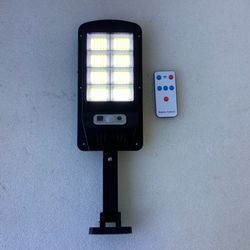 Solar Street Light with Remote