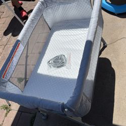 Air Club Baby Bassinet 