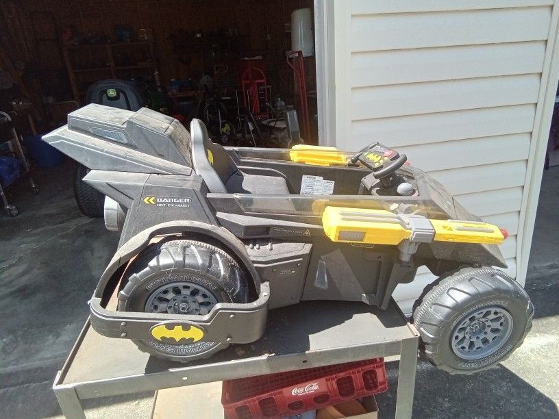 12 Volt Batman Power Wheels 