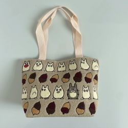 Tote bag