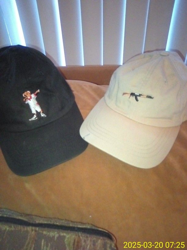 2fitted caps(Polo /Gangland)$10.ea.
