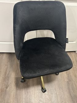 Hello kitty Vanity chair 