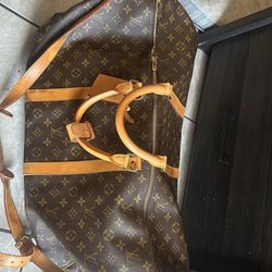 LV Keepall Duffle Bag 