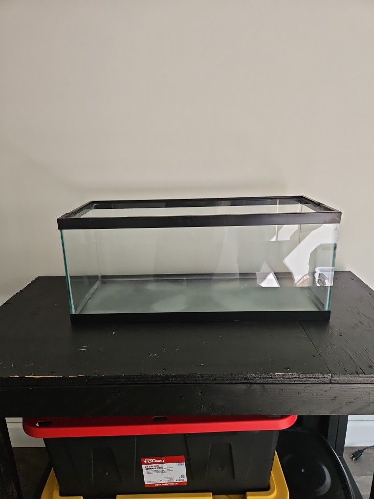 Fish Tank 20 Gallons